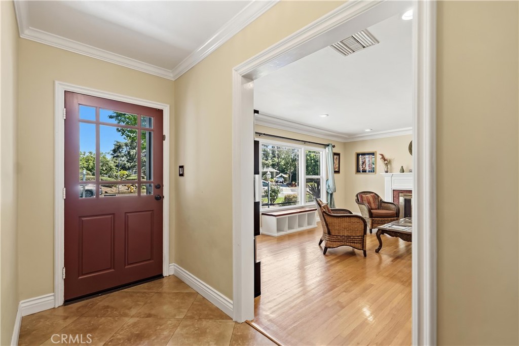 8384 Doris Ave.