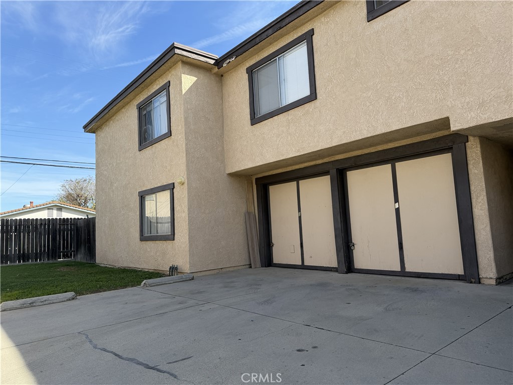 7911 Glencoe Dr 4