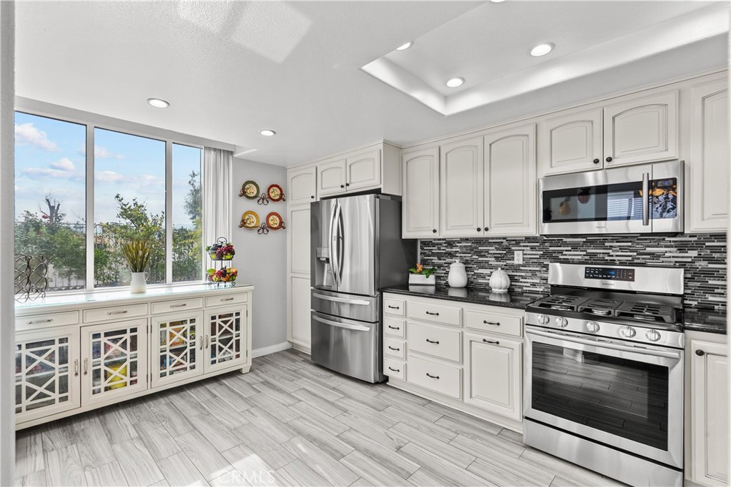 The Arts (ARTS) - Residential