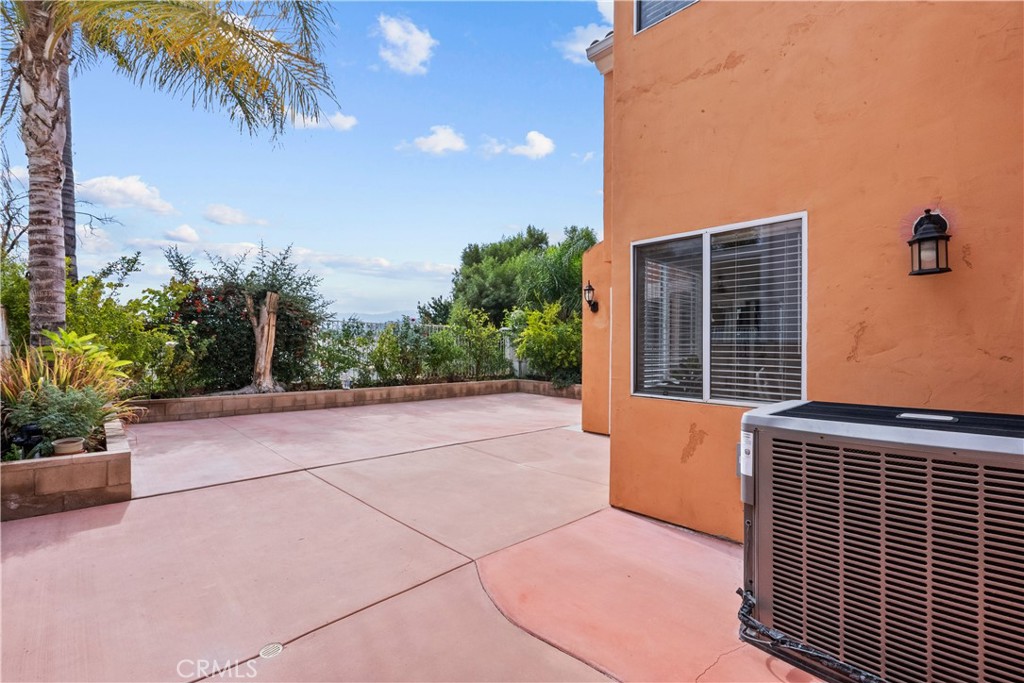 The Arts (ARTS) - Residential