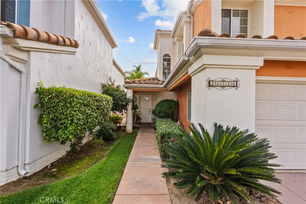 The Arts (ARTS) - Residential