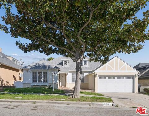 Photo of 5002 Valley Ridge Avenue, View Park, CA 90043 (MLS # 26636969)