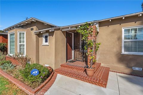 2860 Chestnut Avenue Long Beach CA 90806