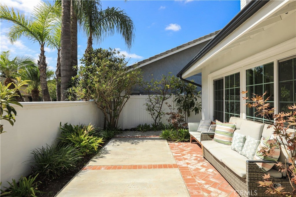 31 Silver Crescent
