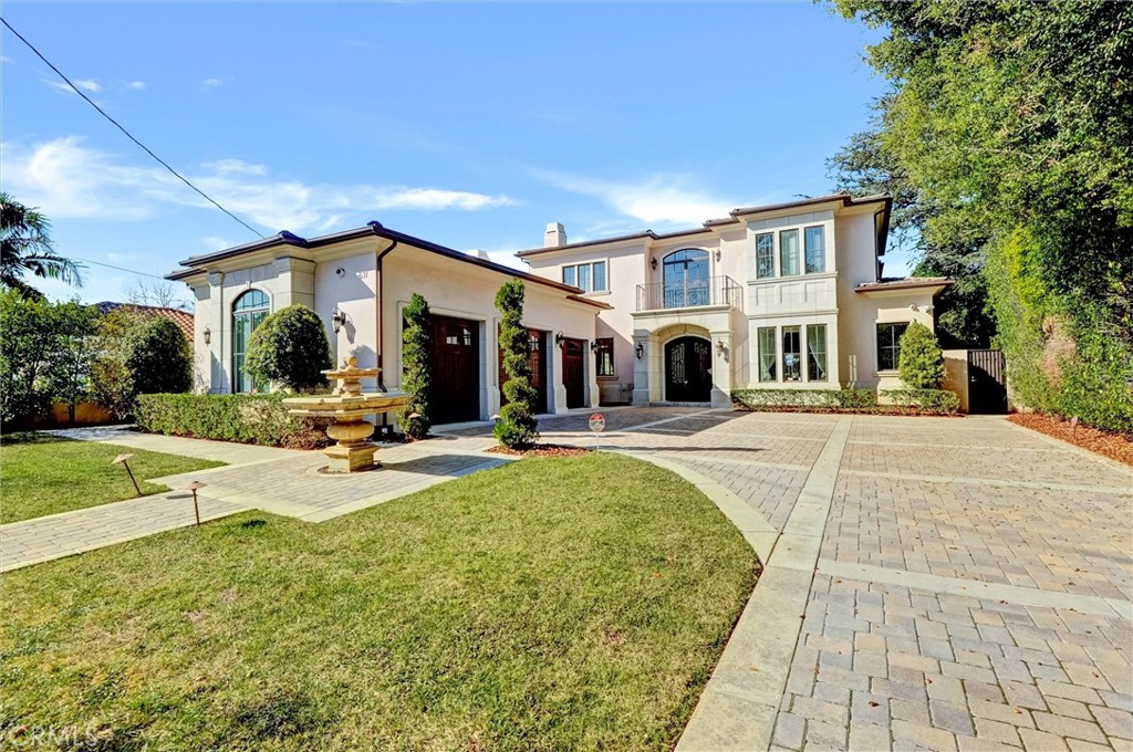 631 W Longden Avenue