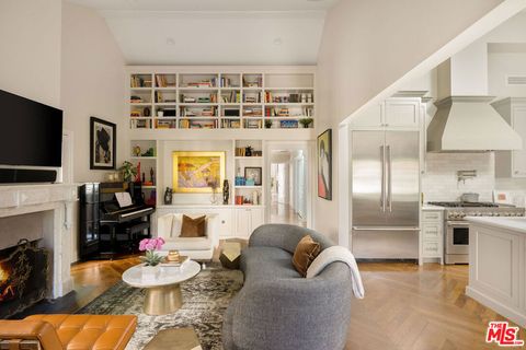 Photo of 8906 Ashcroft Avenue, West Hollywood, CA 90048 (MLS # 26662737)