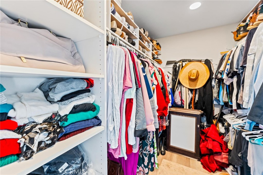 Aegean Hills Central (AH) - Residential