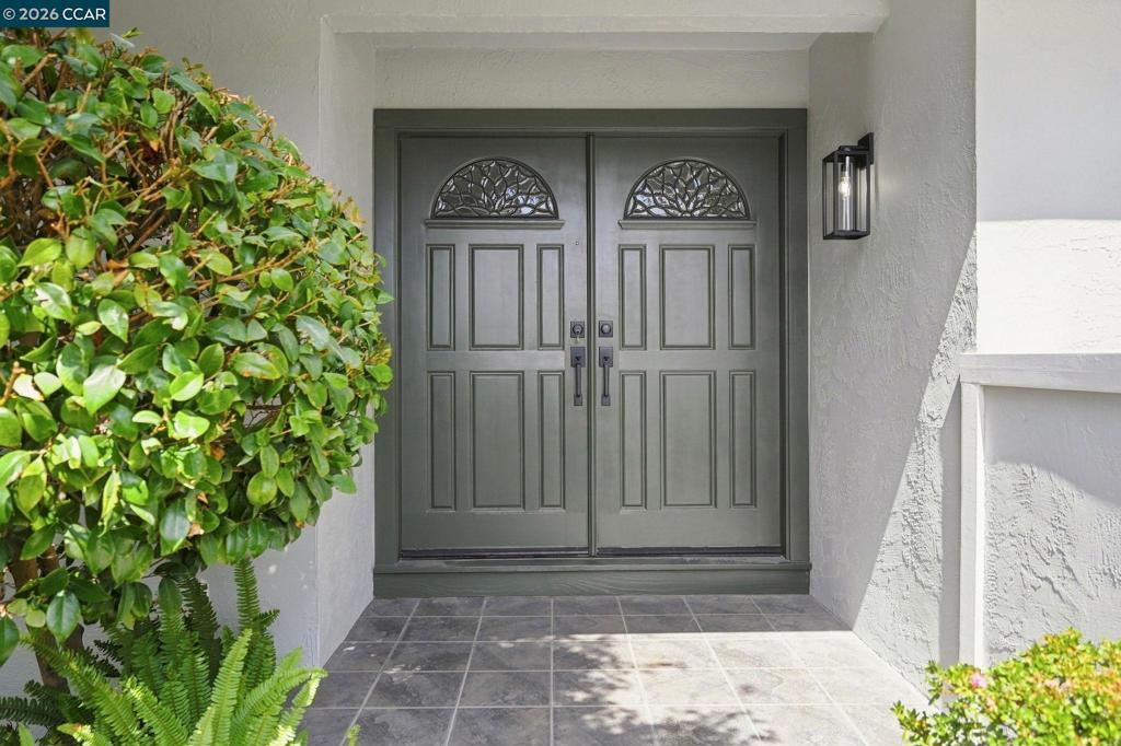 2706 Canyon Creek Dr.