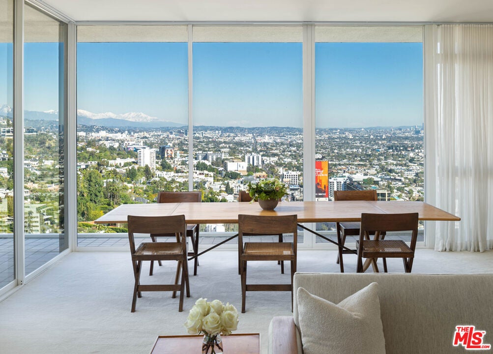 9255 Doheny Road 2305