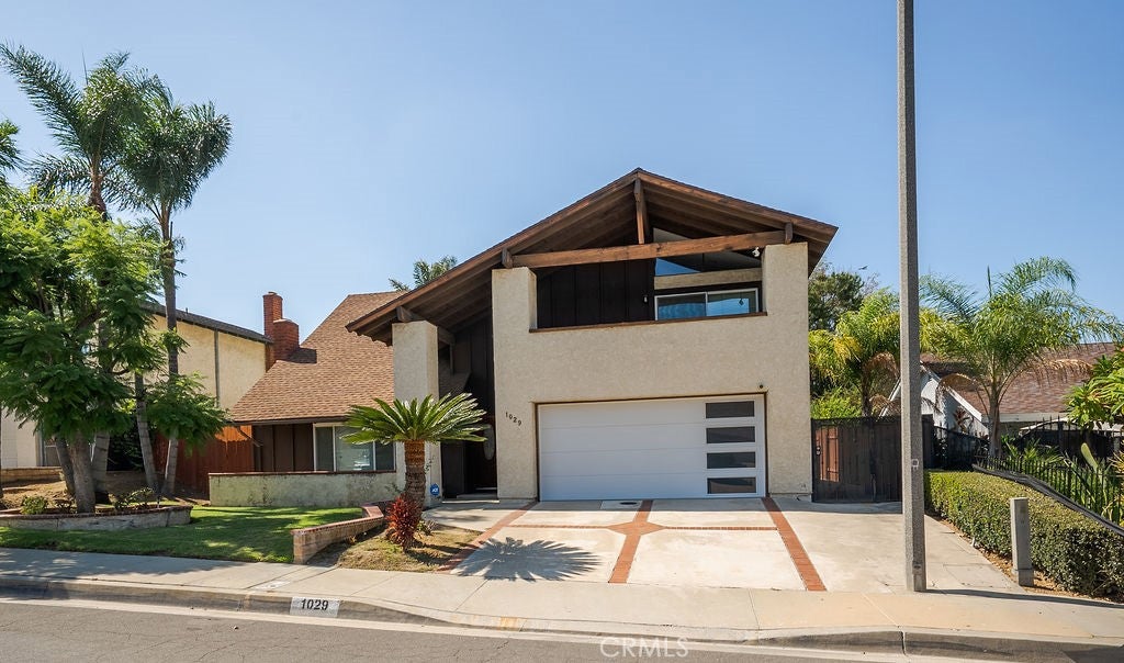 1029 Twin Canyon