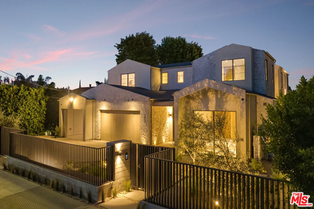 Properties 1 5056 Louise Avenue