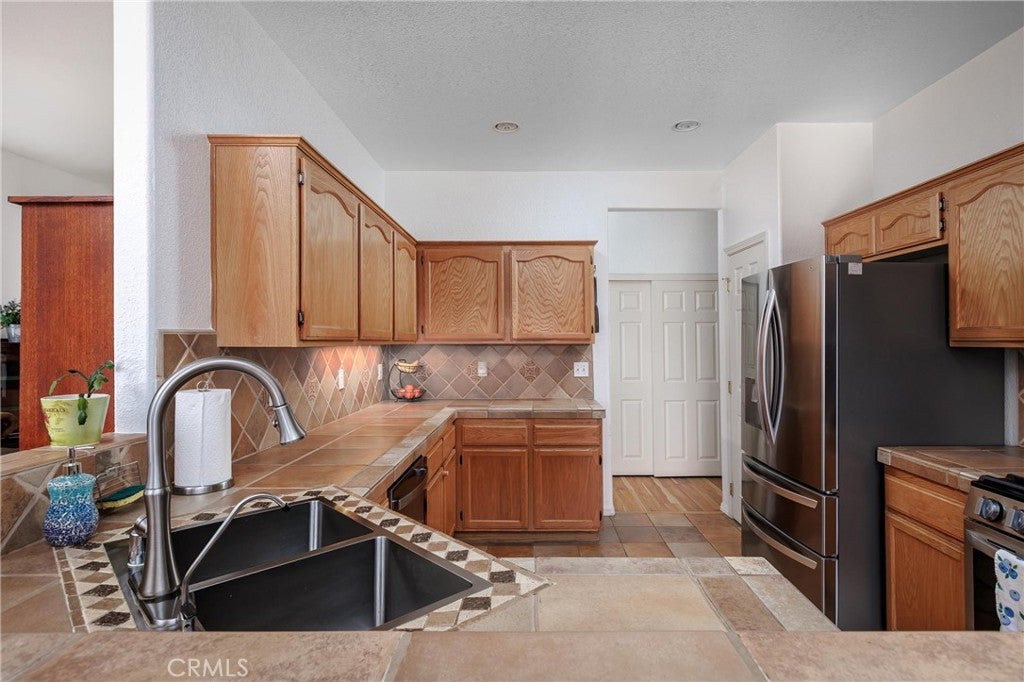 2457 Winding Brook Road