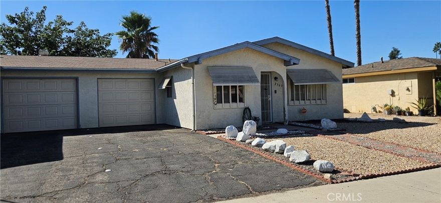 This wonderful 55+ community in West Hemet is in close proximity to shopping, restaurants, parks, golfing, and other activities including Soboba Casino Resort (just 20 minutes away). This 1,051 sqft home sits on a 4,356 sqft lot, with 2 bedrooms, 2 full baths, and a large 1 car garage. One primary bedroom and bath with a walk-in closet and small bonus/storage room, the second bedroom/den or a bonus room, with a hall bath for guests.  Beautiful wood cabinetry compliments the galley kitchen with a breakfast nook/dining area. The dining area is located adjacent to the living room. Newer vinyl fencing and composition roof as well. Welcome home!
