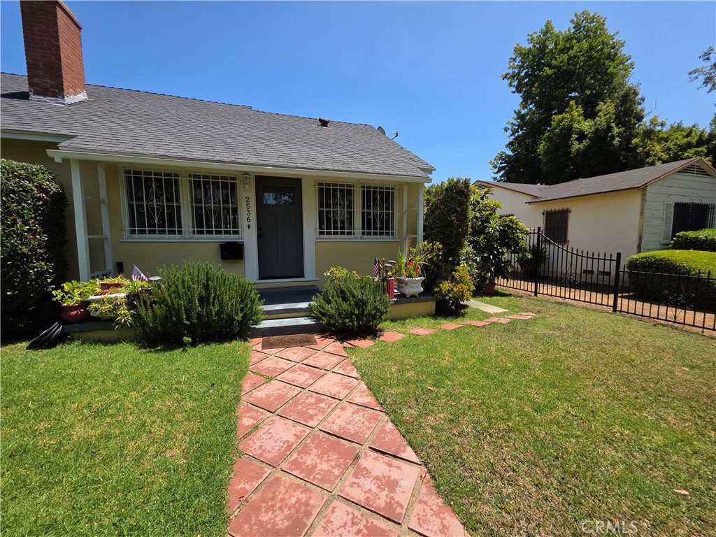 Properties 4 2536 Westwood Boulevard