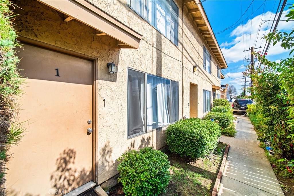 1342 Edgewood