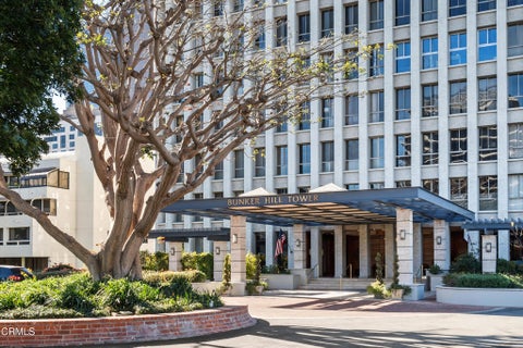 Photo of 800 W 1st Street #2107, Los Angeles, CA 90012 (MLS # P1-29056)