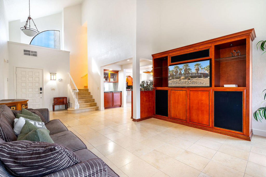 73214 Tumbleweed Drive B