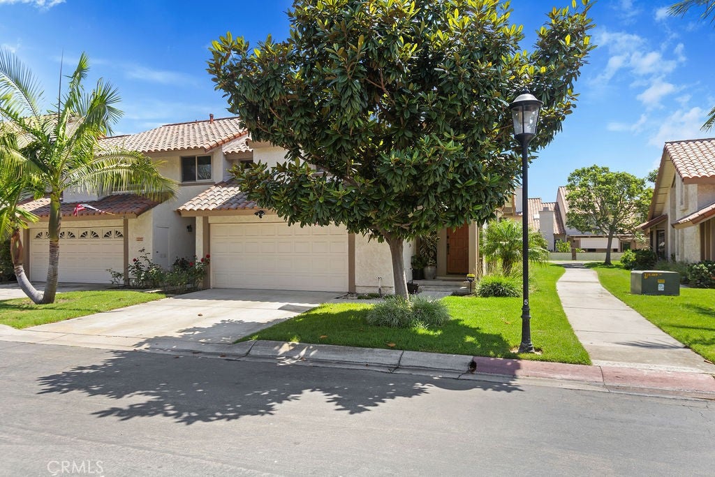 20932 Coastview Lane, Huntington Beach CA 92648 - Photo 26
