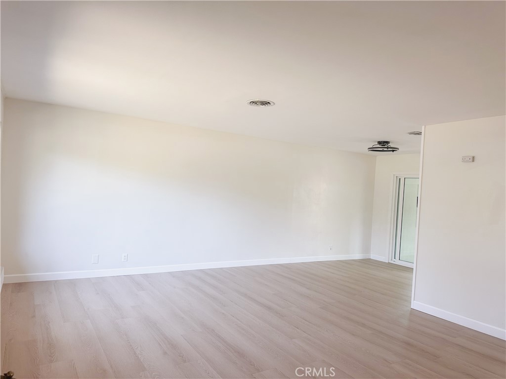 1124 N Soldano Drive