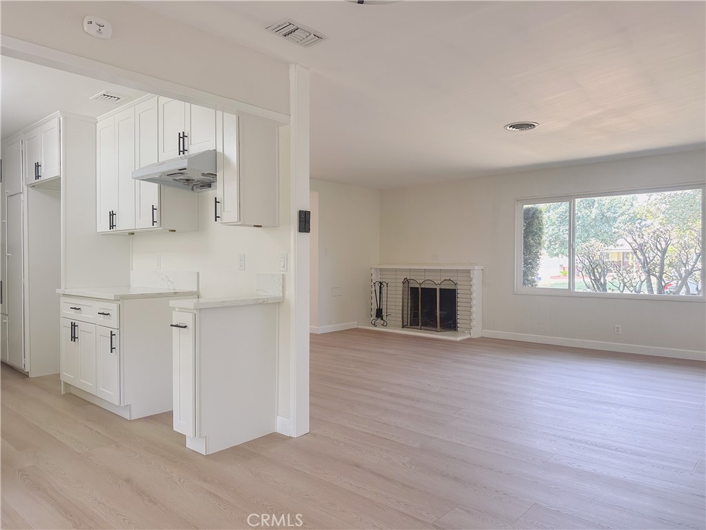 1124 N Soldano Drive