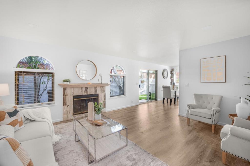 2313 Villa Place