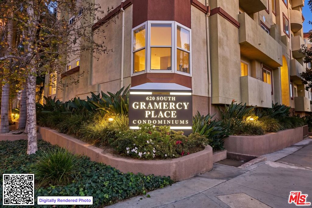 620 S Gramercy Place 432