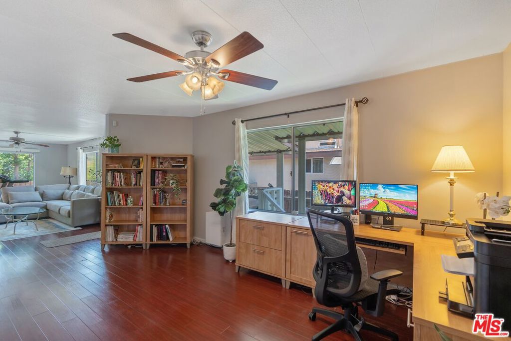 23777 Mulholland Highway 190