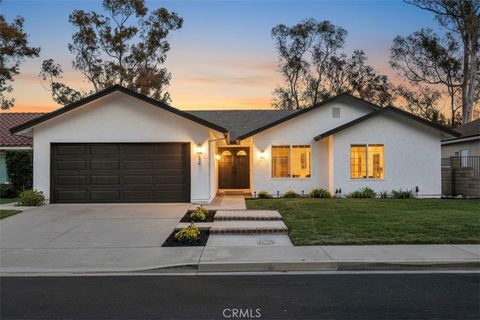 21952 Esplendor Mission Viejo CA 92691