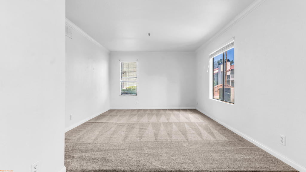 Palm Lakes - Residential