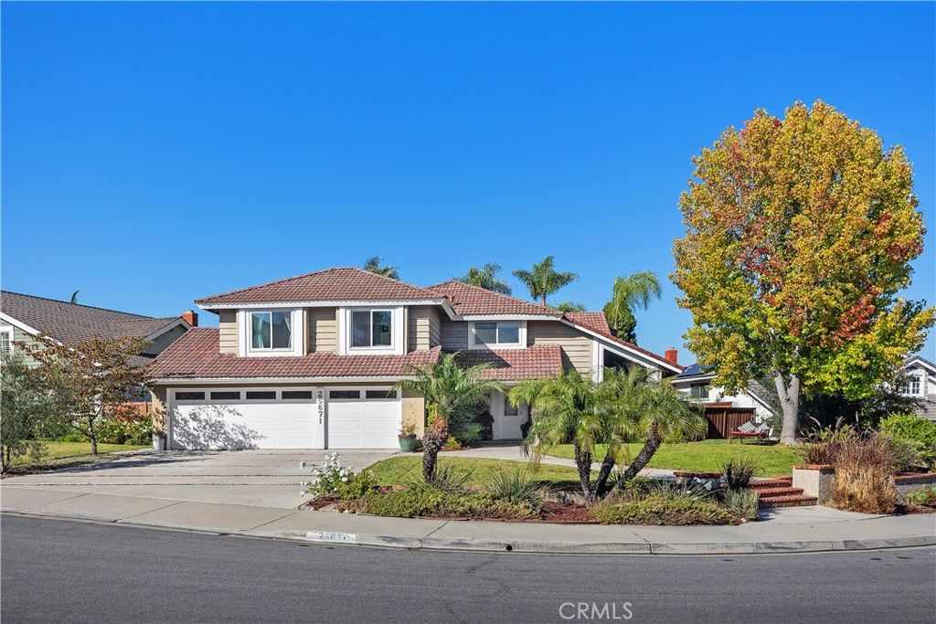 Photo of 25671 Cresta Loma, Laguna Niguel, CA 92677 (MLS # LG26068761)