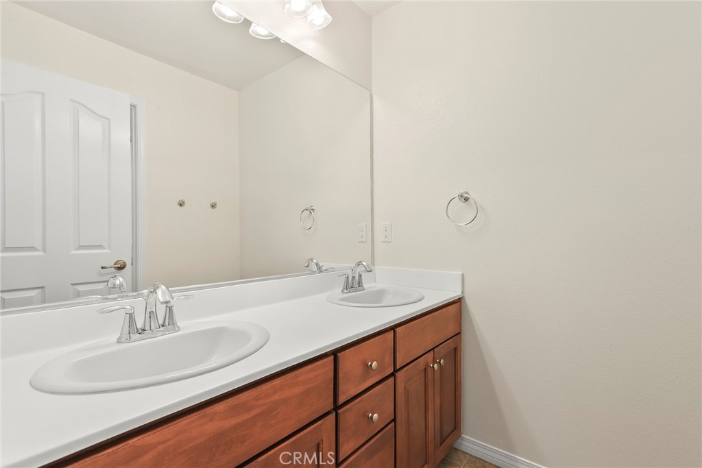 Aria (ARIA) - Residential