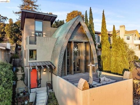 Photo of 6356 6356 Broadway Ter Ter, Oakland, CA 94618 (MLS # 41125469)