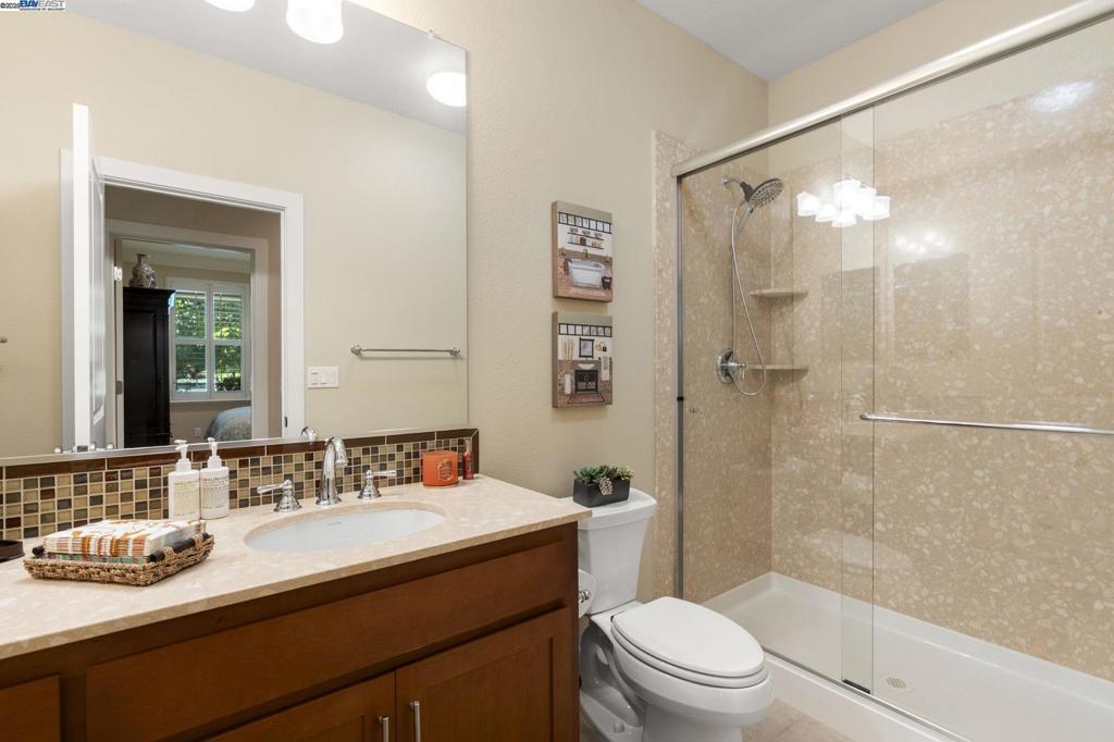 DUNSMUIR - Residential