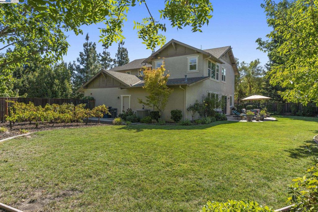 DUNSMUIR - Residential