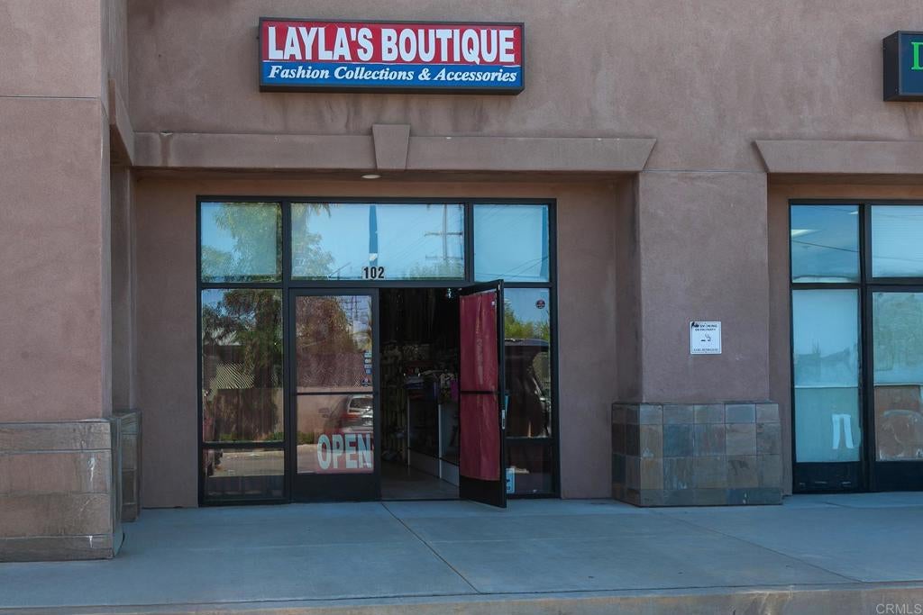 1174 BROADWAY 102