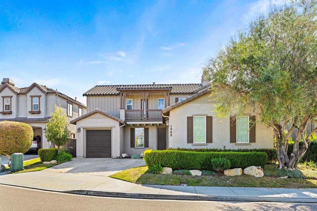1745 Blue Water Ln