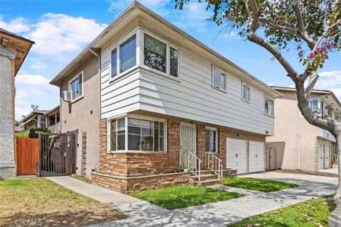 Photo of 1825 E 3rd Street #4, Long Beach, CA 90802 (MLS # OC26124343)