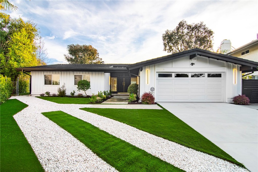 19291 Berclair Lane