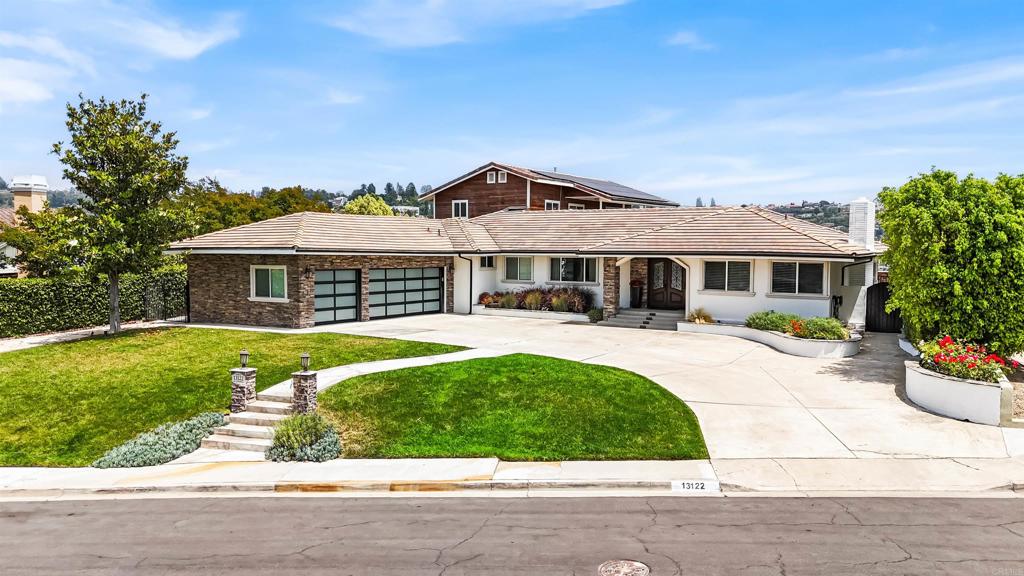 13122 Saint Thomas Drive