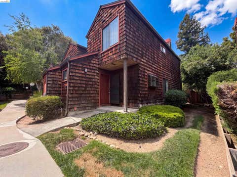 Photo of 1555 Hecker Pass Rd RD #C101, Gilroy, CA 95020 (MLS # 41142908)