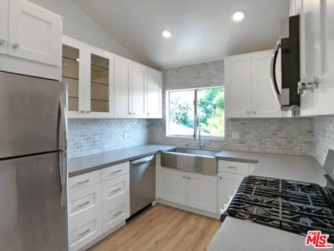 Photo of 4407 AMBROSE Avenue #202, Los Angeles, CA 90027 (MLS # 26777851)
