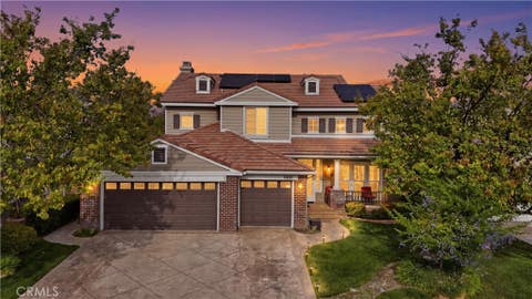 Photo of 28304 Linda Vista Street, Canyon Country, CA 91387 (MLS # PW26113023)