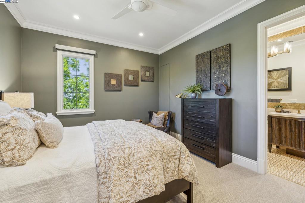 RUBY HILL - Residential