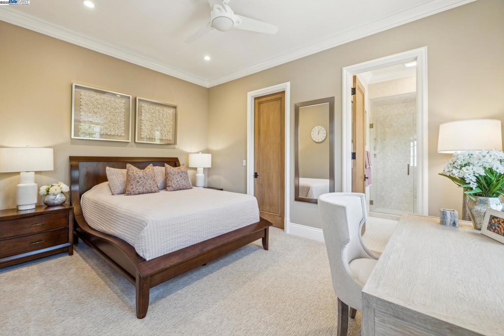 RUBY HILL - Residential