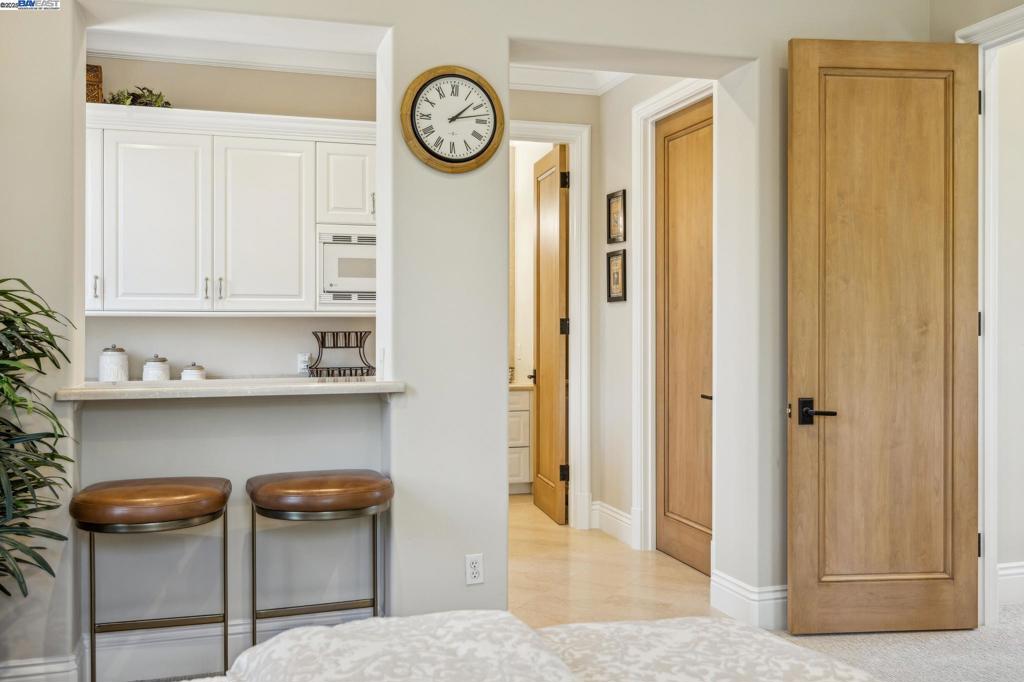 RUBY HILL - Residential