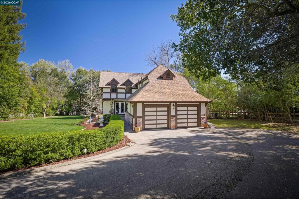 1645 1645 Livorna Road West