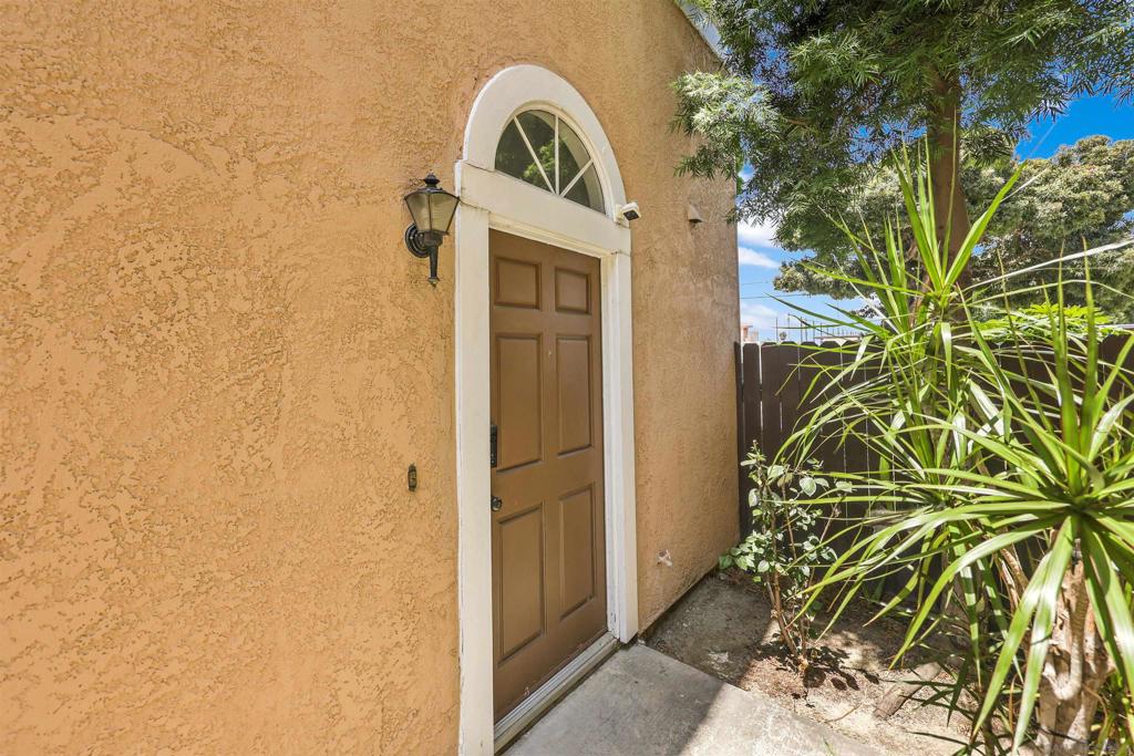 6010 Oak Street Unit A