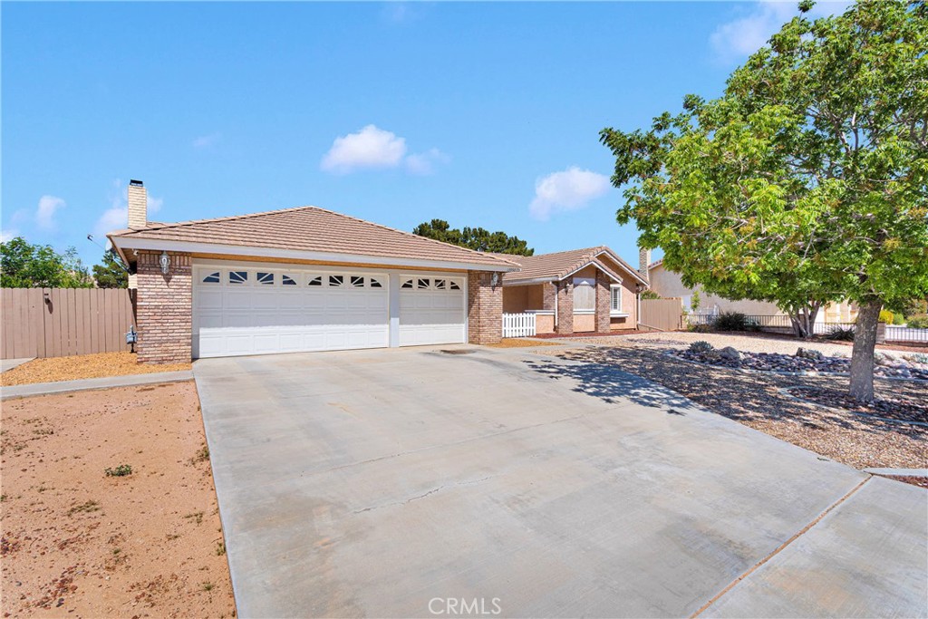 13950 High Falls Trail