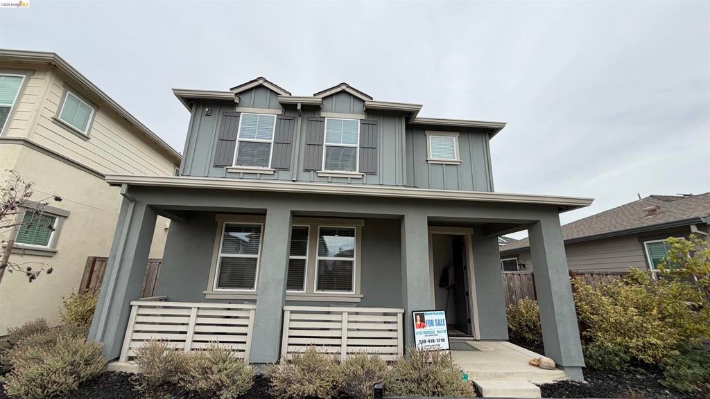 215 Manatee