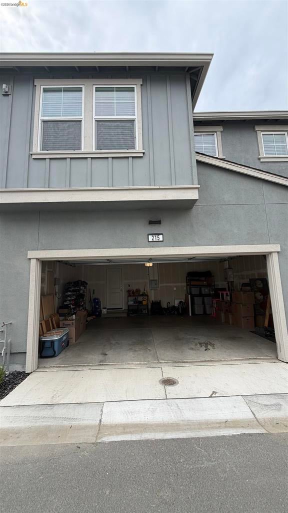 215 Manatee